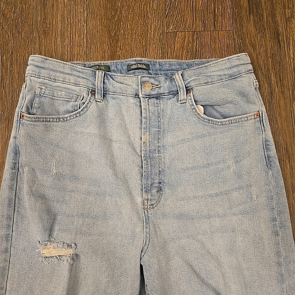 Wild Fable Womens Blue Jeans Size 14 Distressed Ladies Blue Jeans - Picture 3 of 5